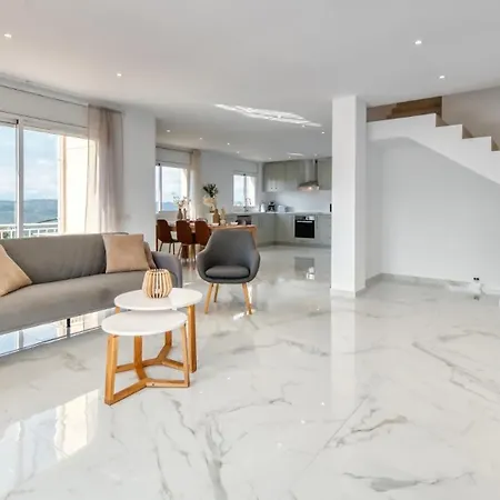 Costacabana - La Luna Villa Lloret de Mar