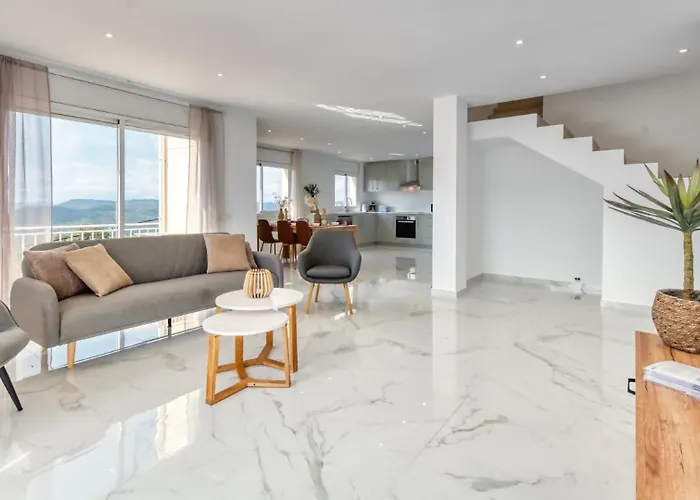 Costacabana - La Luna Villa Lloret de Mar