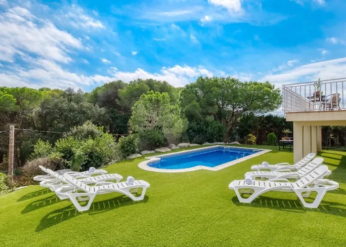 Costacabana - La Luna Villa *